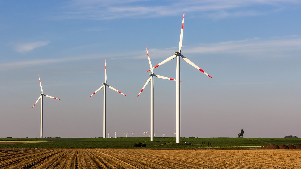 windmill, pinwheels, wind power-993017.jpg